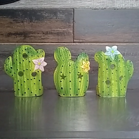 unbranded Other - Catcus Tealight Candle Holders Set of 3 NWOT.